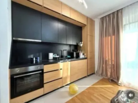 Prodaja, dvosoban stan, 68m², Stari Aerodrom, Podgorica - image 2