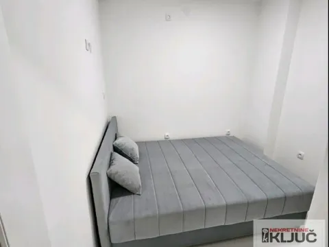 Izdavanje, dvosoban stan, 45m², Telep, Novi Sad Sve Podlokacije - image 9