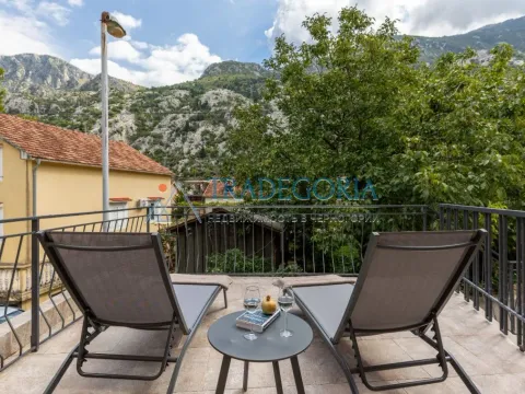 Prodaja, kuća, 170m², Škaljari, Kotor - image 61