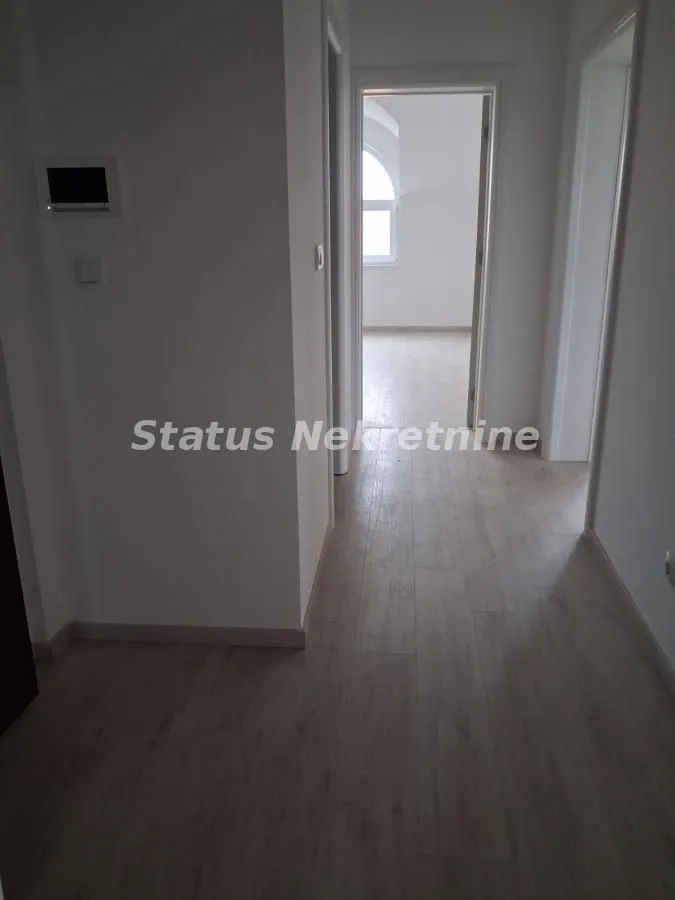 Prodaja, trosoban stan, 83m², Sremska Kamenica, Petrovaradin