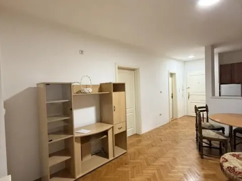 Izdavanje, dvosoban stan, 42m², Grbavica, Novi Sad Sve Podlokacije - image 6