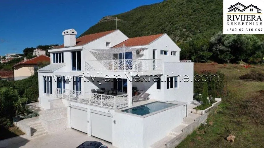 Sale, house, 192m², Đenovići, Herceg Novi