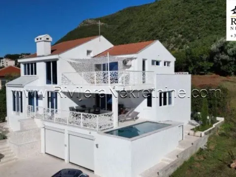 Prodaja, kuća, 192m², Đenovići, Herceg Novi - image 1