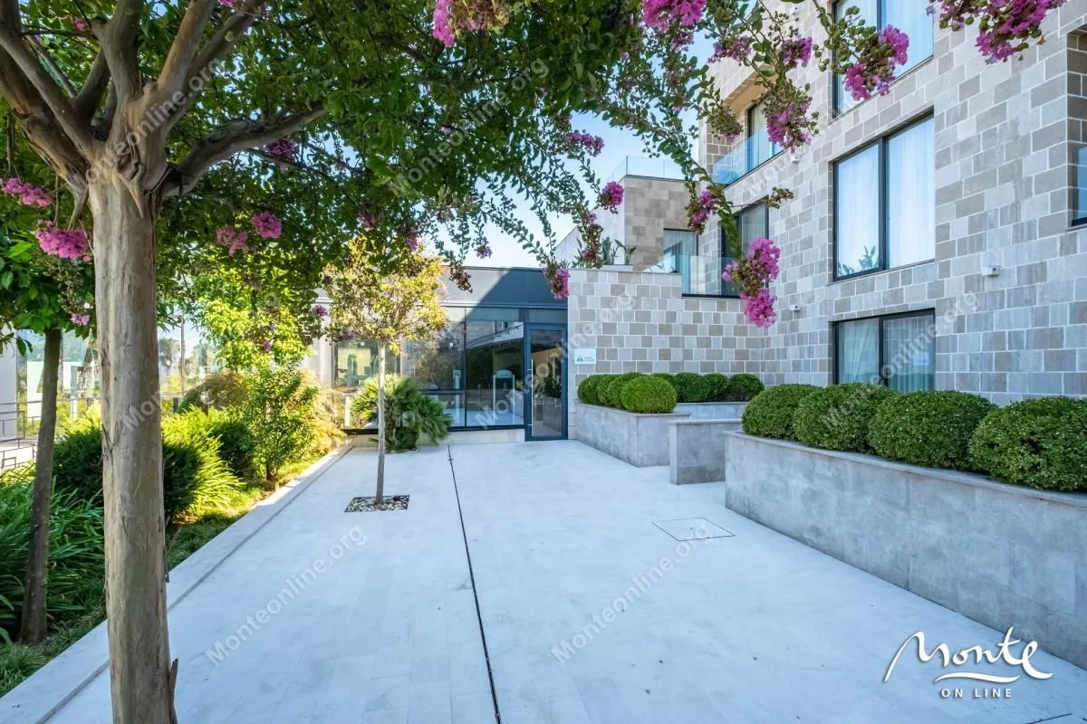 Prodaja, garsonjera, 32m², Bogišići, Tivat