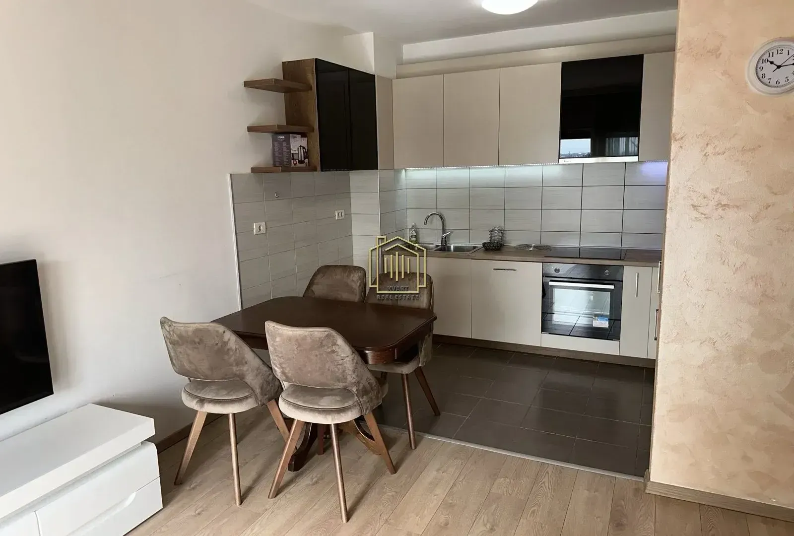 Rent, two bedroom apartment, 75m², City Kvart, Podgorica