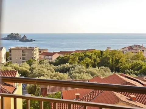 Sale, three bedroom apartment, 160m², Petrovac, Budva