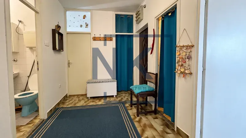 Izdavanje, dvosoban stan, 72m², Tuški Put, Podgorica