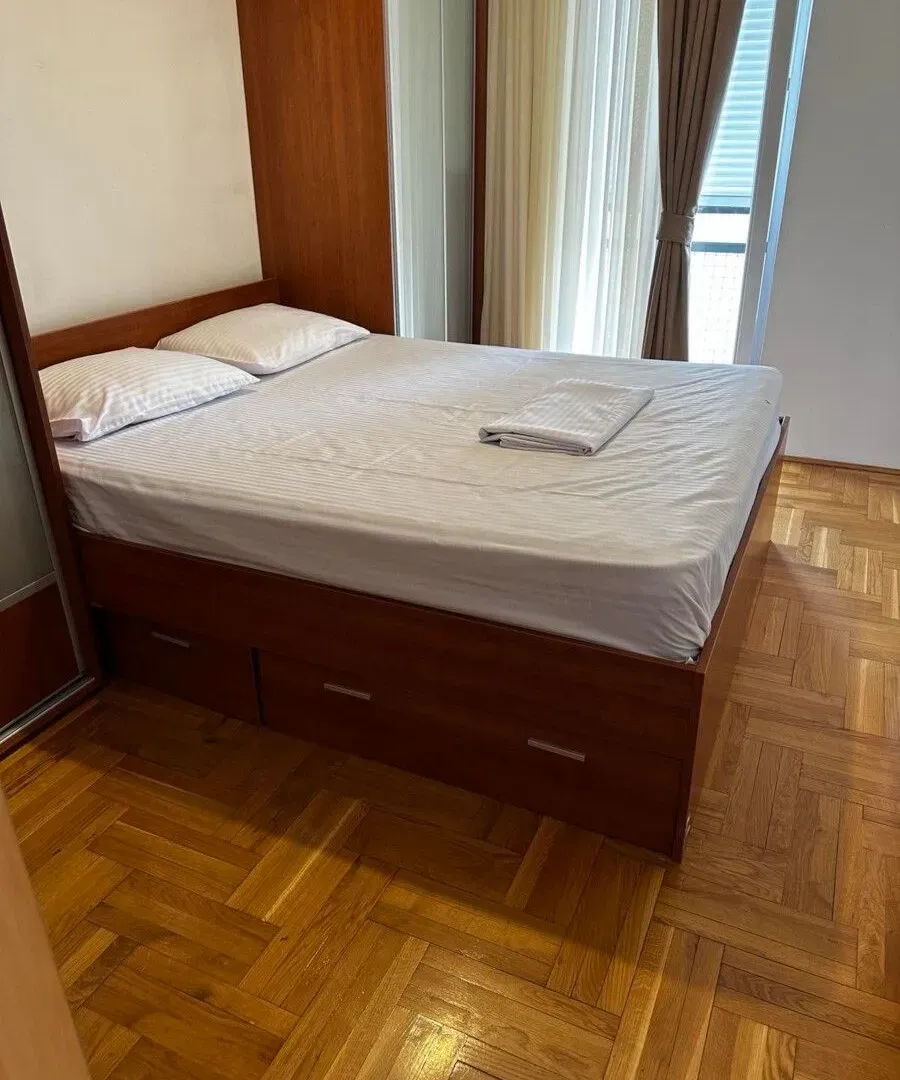 Rent, one bedroom apartment, 50m², City Kvart, Podgorica