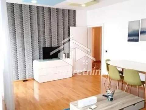 Izdavanje, trosoban stan, 85m², Vračar Sve Podlokacije, Beograd - image 3