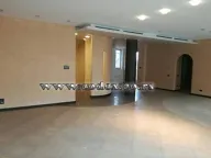 Izdavanje, trosoban stan, 180m², Kalenić Pijaca, Vračar Sve Podlokacije - image 1