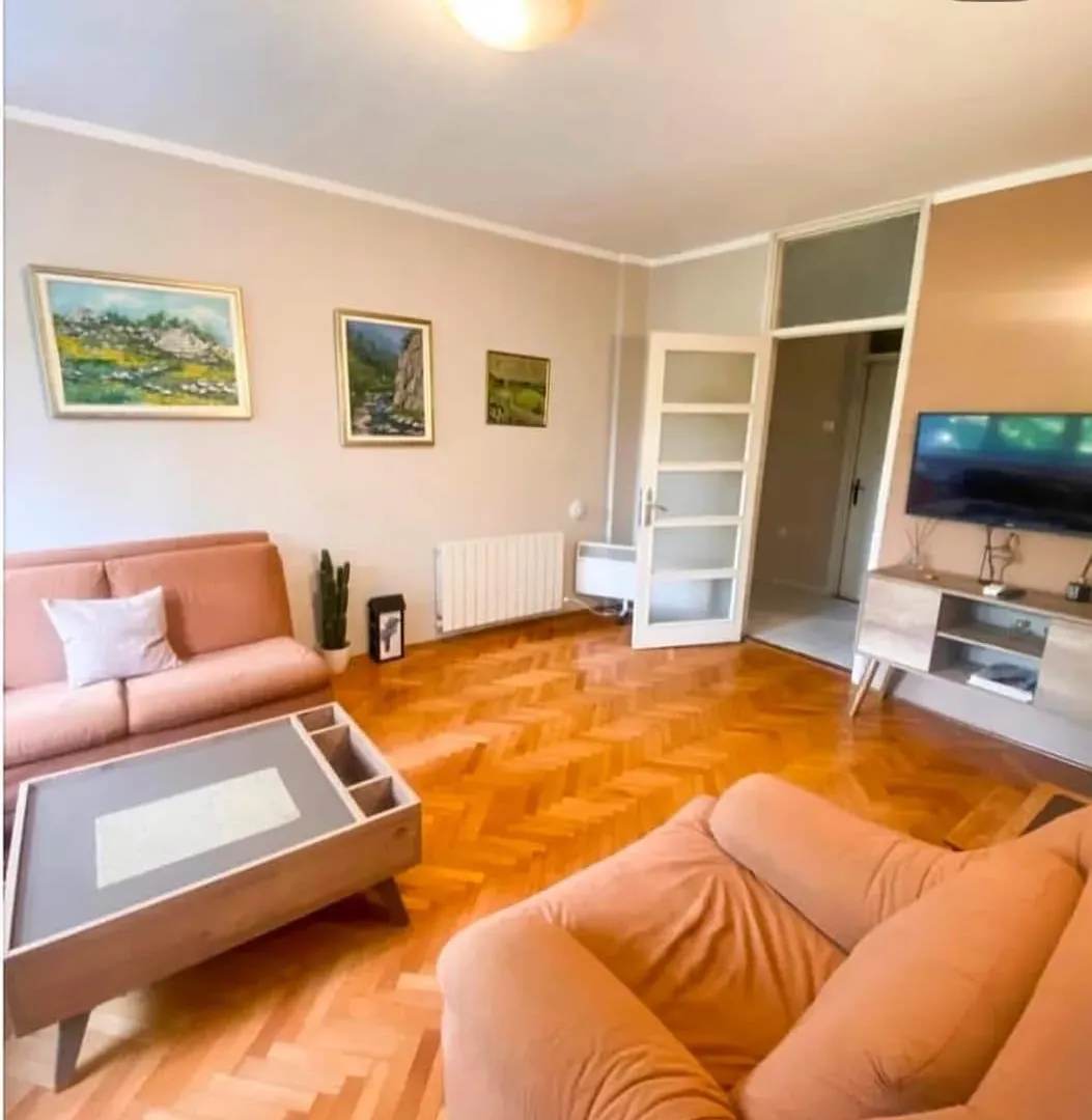 Prodaja, dvosoban stan, 85m², Preko Morače, Podgorica