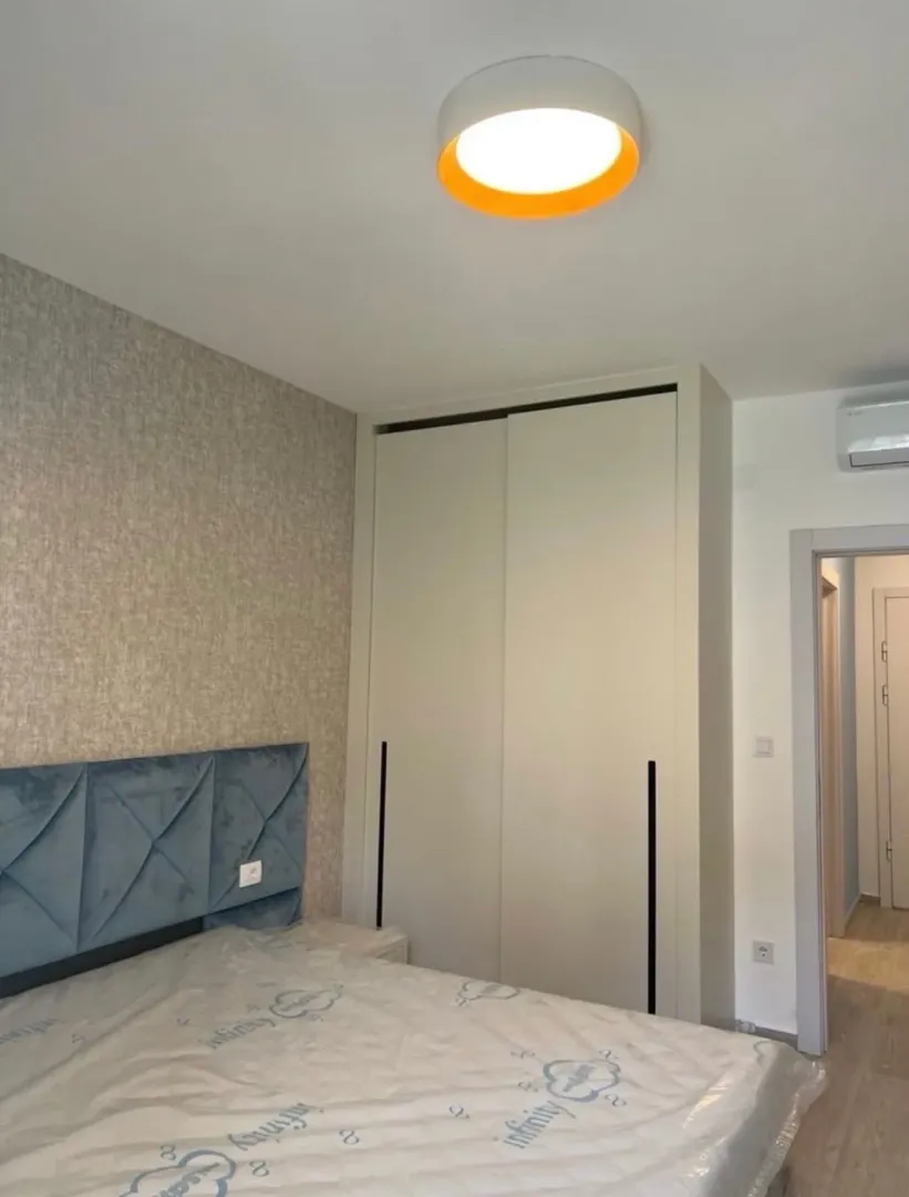 Rent, one bedroom apartment, 57m², Bečići, Budva