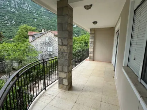 Prodaja, kuća, 90m², Morinj, Kotor - image 2