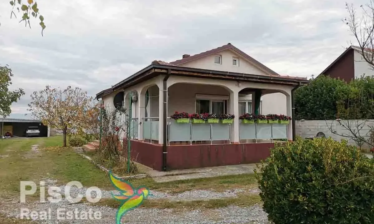 Prodaja, kuća, 150m², Donji Kokoti, Podgorica