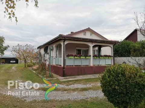 Kuća in Donji Kokoti