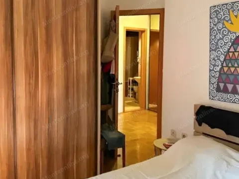 Prodaja, trosoban stan, 81m², Stari Aerodrom, Podgorica - image 5