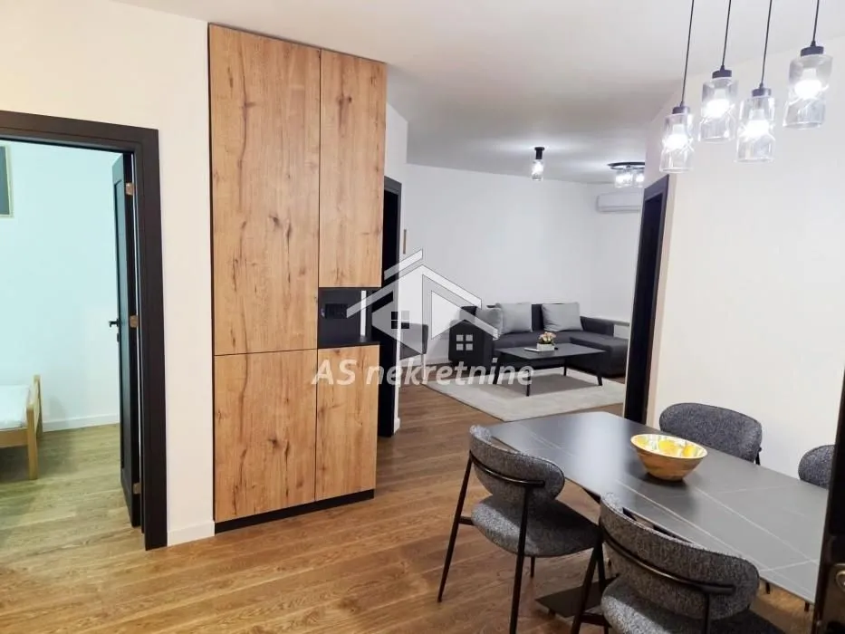 Izdavanje, stan, 61m², Cvetkova Pijaca, Zvezdara Sve Podlokacije