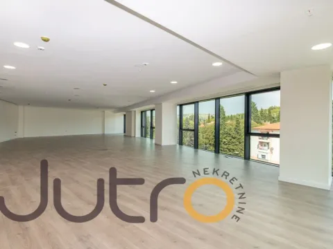 Rent, office space, 2542m², Podgorica, Crna Gora - image 8