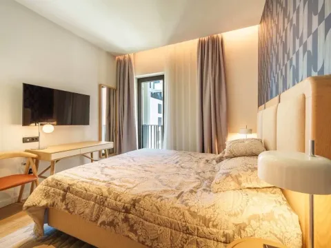 Prodaja, jednosoban stan, 55m², Porto Montenegro, Tivat - image 8