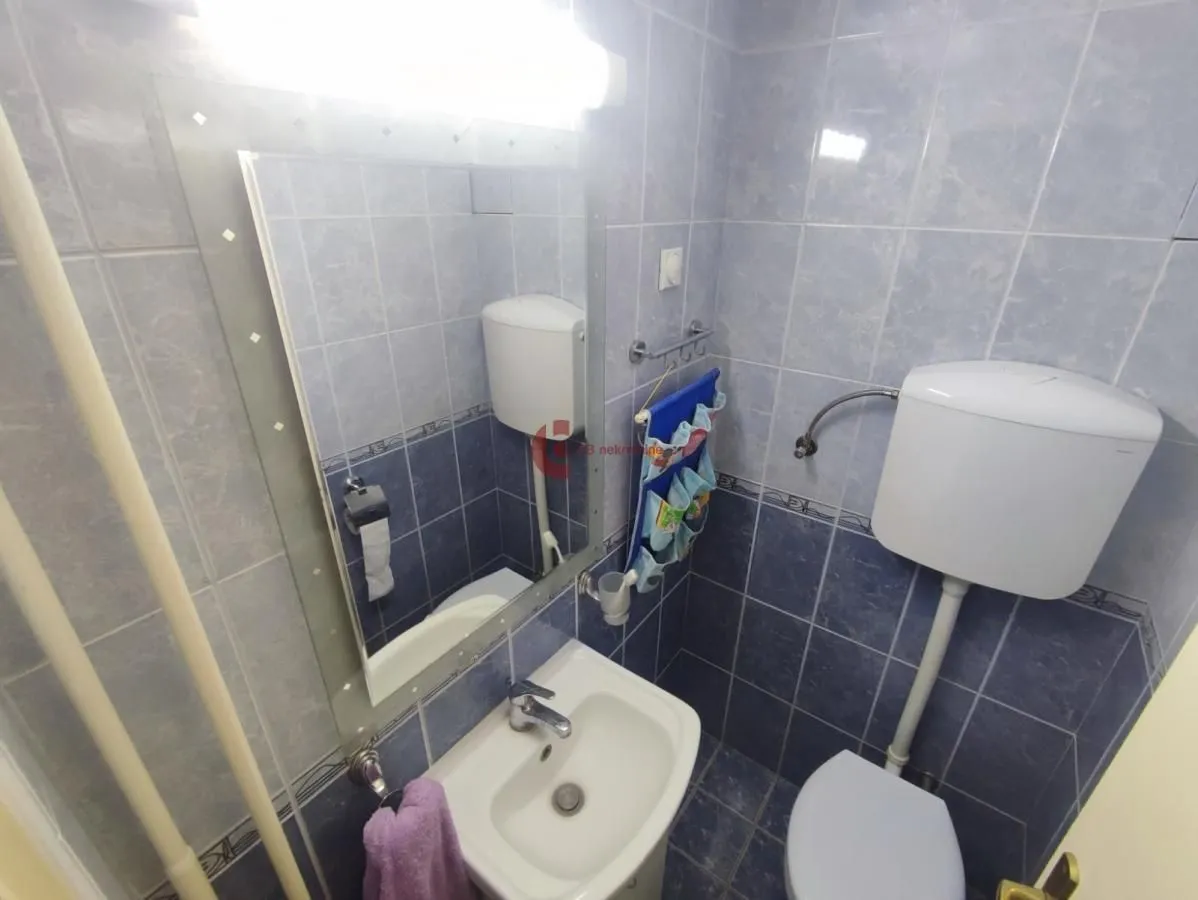 Prodaja, trosoban stan, 98m², Centar, Subotica