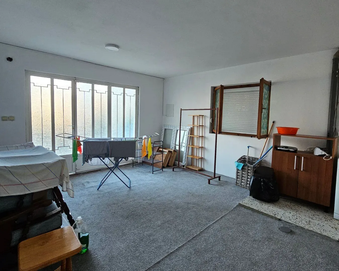 Izdavanje, kuća, 216m², Dalmatinska ulica, Podgorica