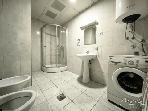 Prodaja, dvosoban stan, 74m², Podgorica, Crna Gora - image 14