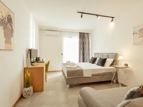 Prodaja, ugostiteljski objekat, 1000m², Kumbor, Herceg Novi - image 13