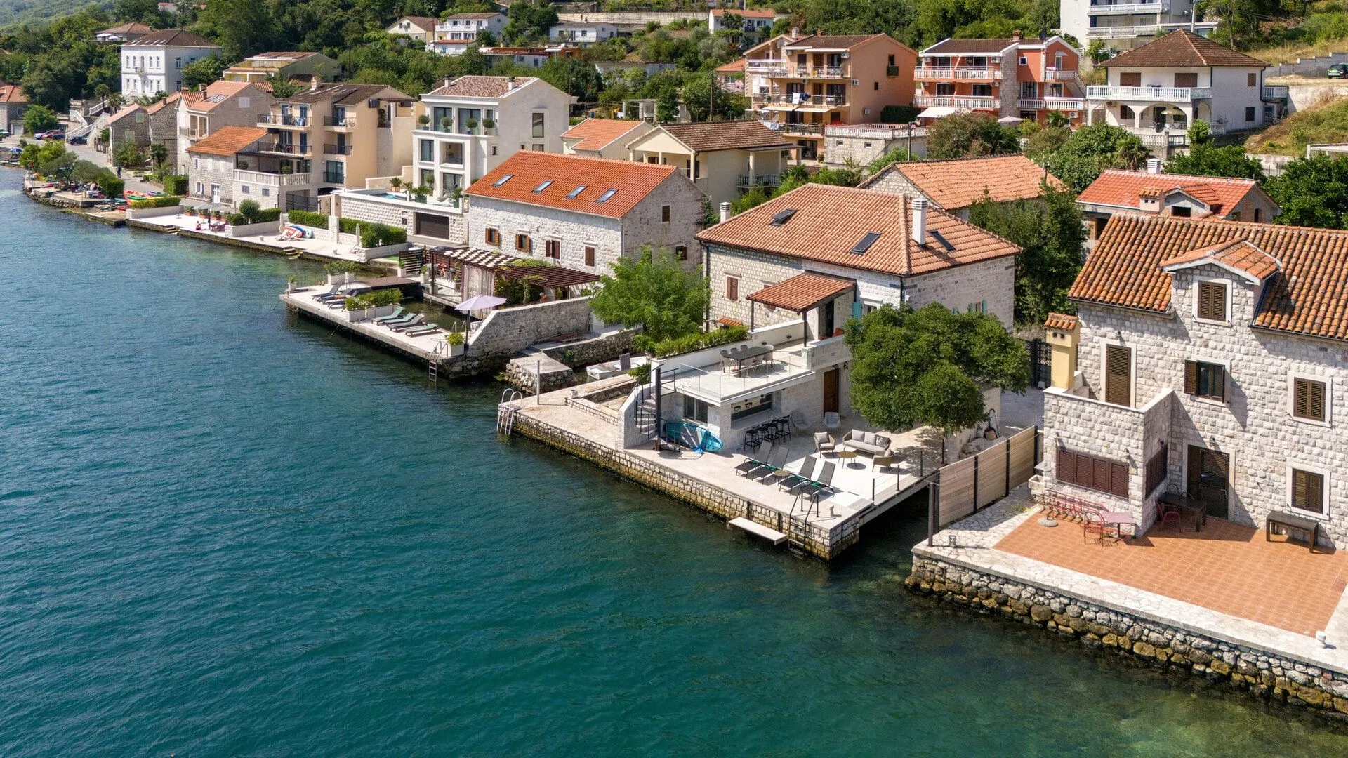 Prodaja, kuća, 183m², Muo, Kotor