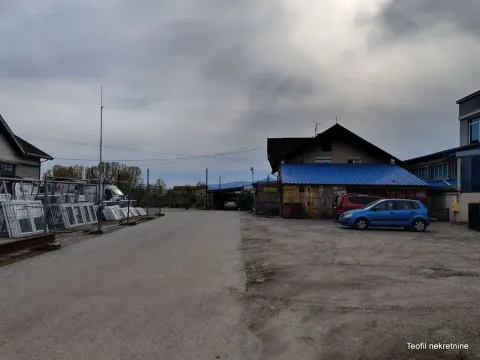 Rent, office space, 630m², Paraćin, Srbija - image 15