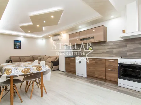 Rent, two bedroom apartment, 70m², Tološi, Podgorica - image 3