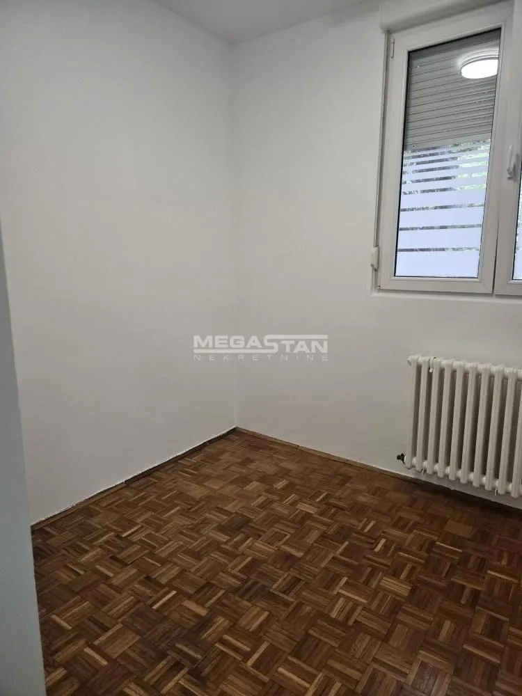 Rent, two bedroom apartment, 60m², Retenzija, Beograd