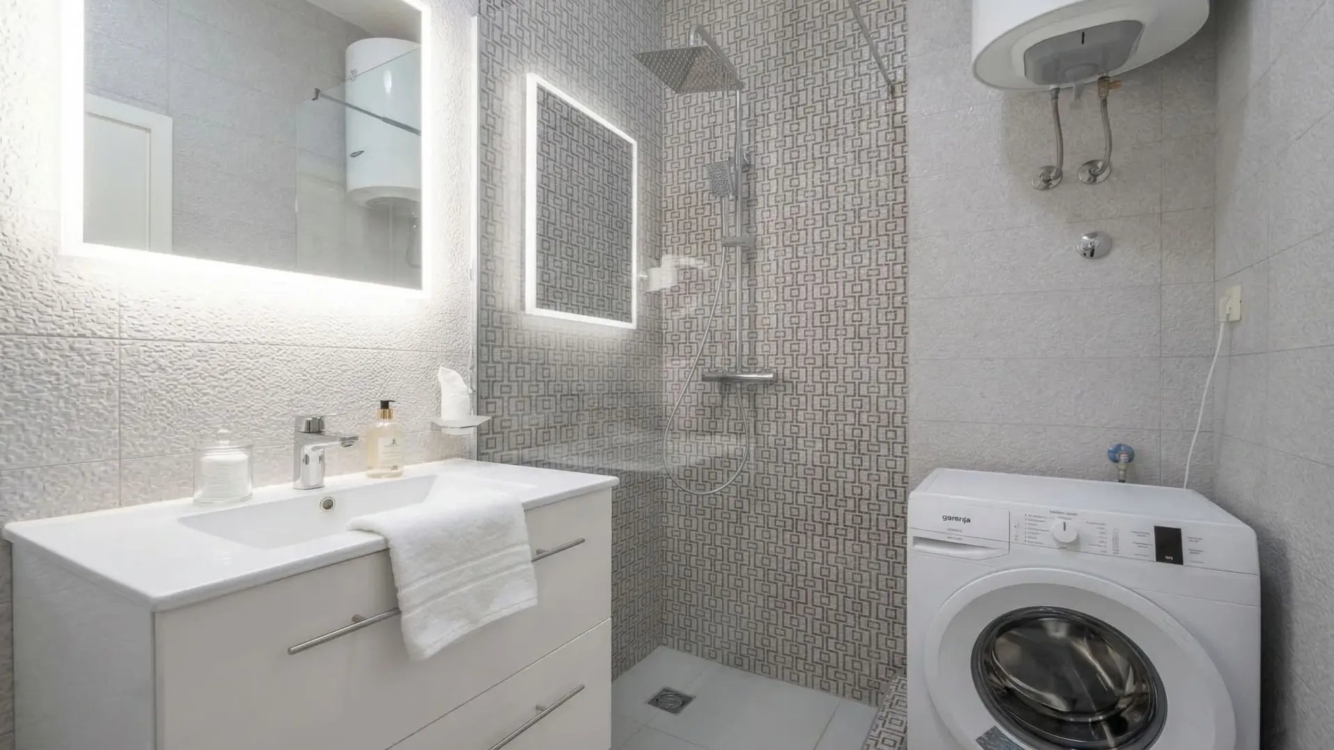 Sale, apartment, 51m², Bečići, Budva