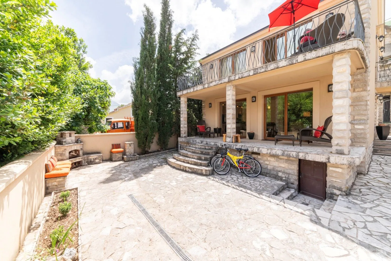 Sale, house, 119m², Prčanj, Kotor