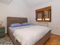 Izdavanje, kuća, 330m², Gorica C, Podgorica - image 2