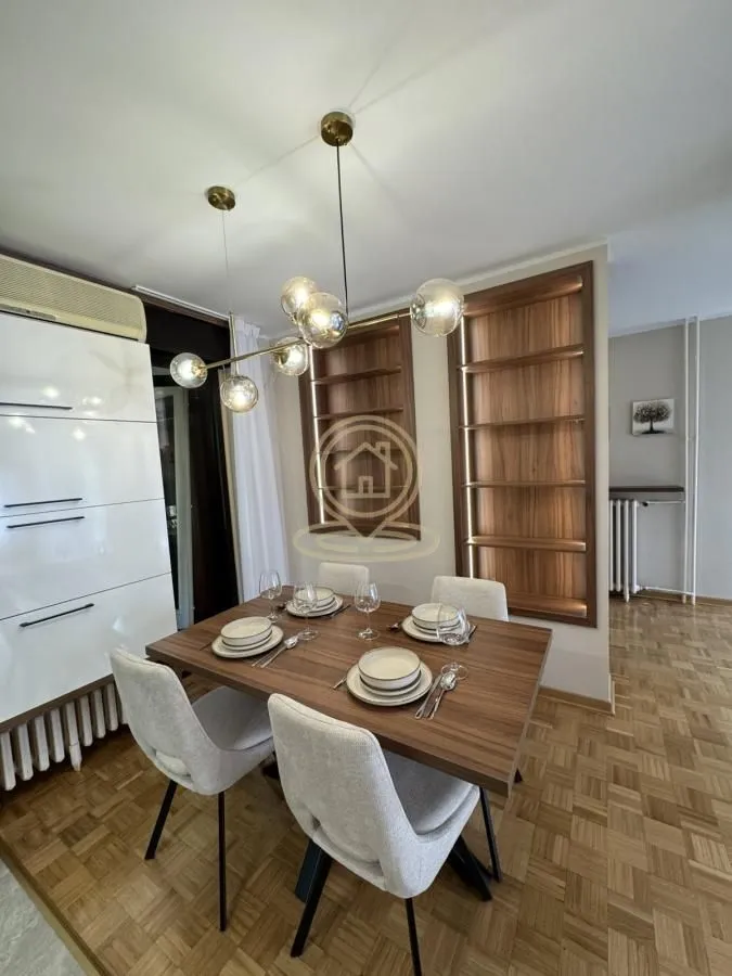 Rent, four bedroom apartment, 94m², Čukarica, Beograd