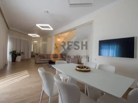 Prodaja, kuća, 240m², Tivat, Crna Gora - image 14