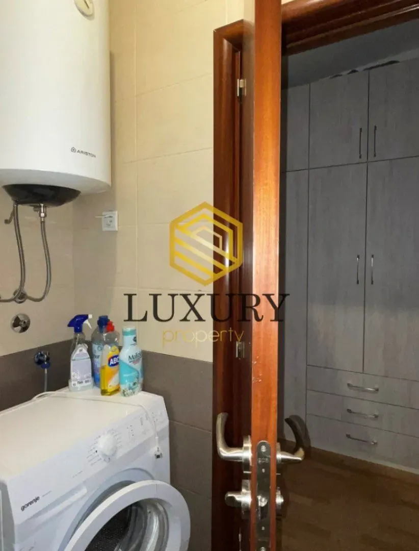 Rent, studio apartment, 30m², Stari Aerodrom, Podgorica