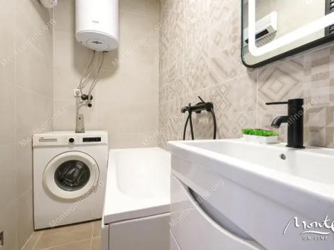 Sale, two bedroom apartment, 77m², Tivat, Crna Gora - image 4