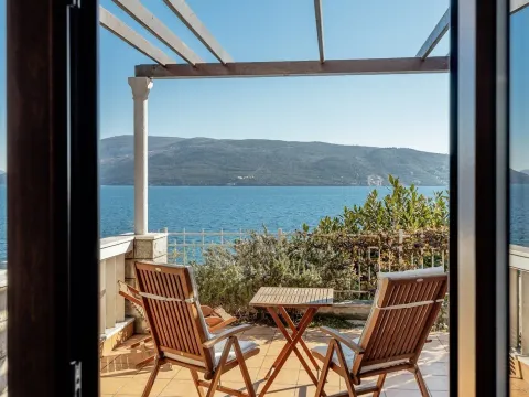 Prodaja, dvosoban stan, 130m², Savina, Herceg Novi - image 4