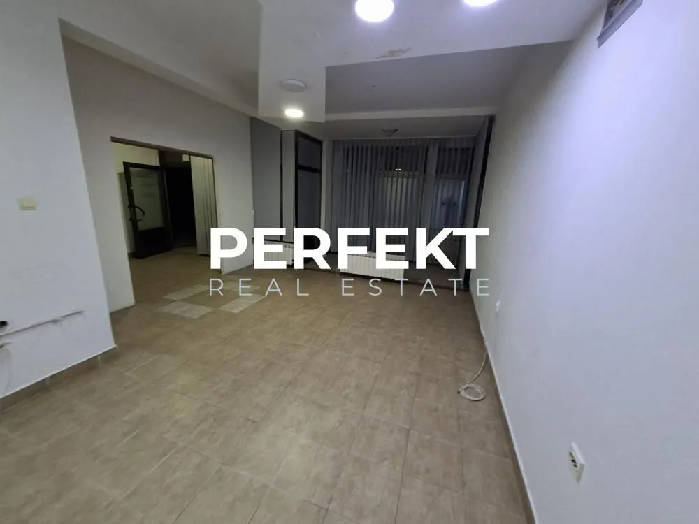 Rent, office space, 40m², Centar, Pančevo