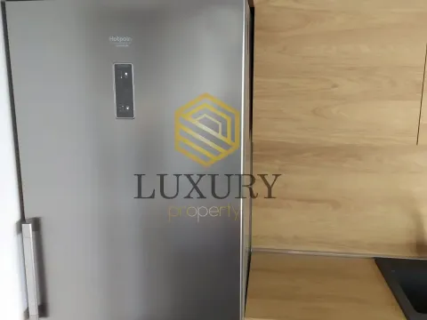 Izdavanje, poslovni prostor, 93m², Master Kvart, Podgorica - image 3