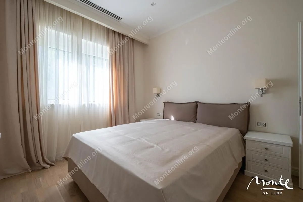 Prodaja, kuća, 560m², Tivat, Crna Gora