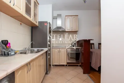 Rent, one bedroom apartment, 48m², Stari Aerodrom, Podgorica - image 3