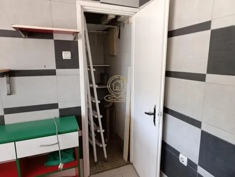 Rent, office space, 36m², Borča 1, Borča Sve Podlokacije - image 7
