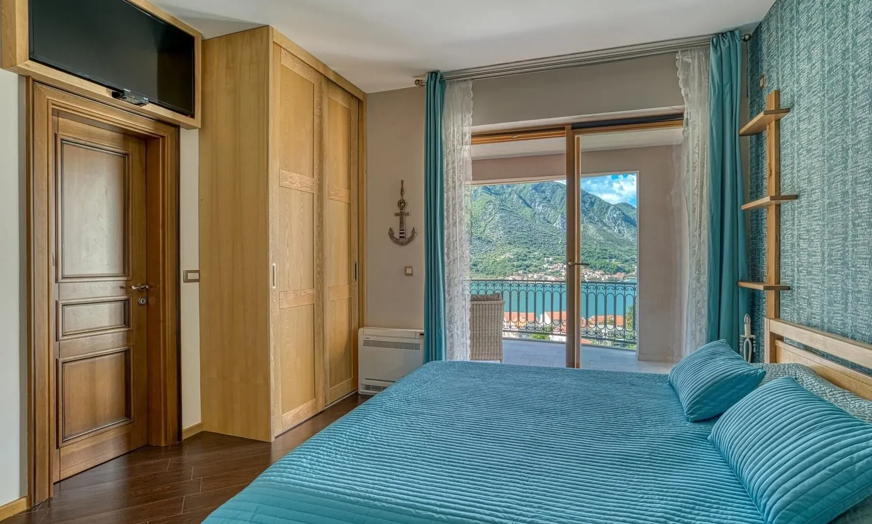 Sale, house, 507m², Dobrota, Kotor