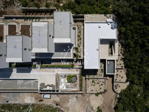 Prodaja, kuća, 328m², Krašići, Tivat - image 28