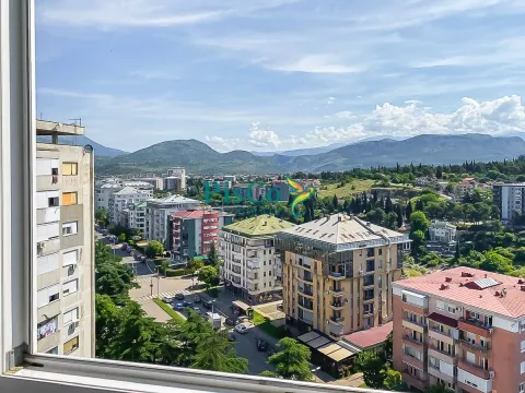 Prodaja, dvosoban stan, 65m², Momišići, Podgorica - image 9