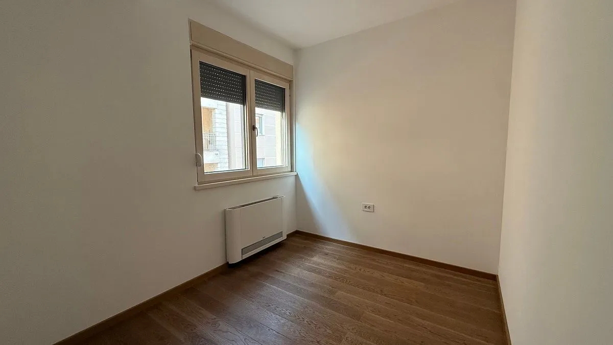 Prodaja, četvorosoban stan, 89m², Vračar Hram, Vračar Sve Podlokacije