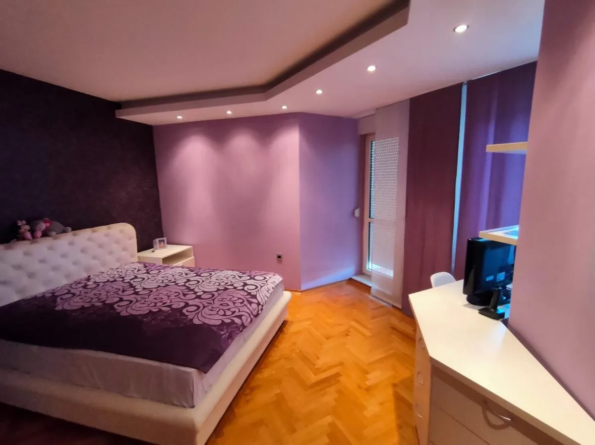 Izdavanje, trosoban stan, 103m², Spens, Novi Sad Sve Podlokacije