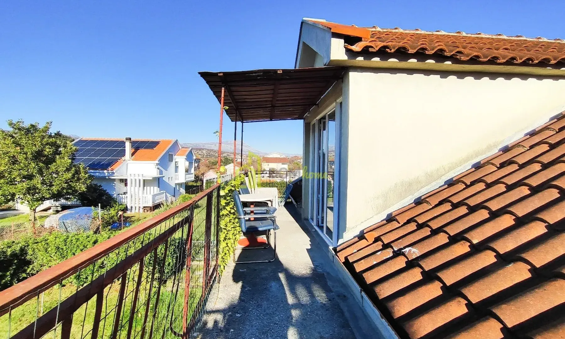Prodaja, kuća, 250m², Tološi, Podgorica